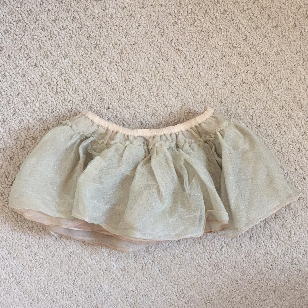 💗3/$18💗A kid’s skirt